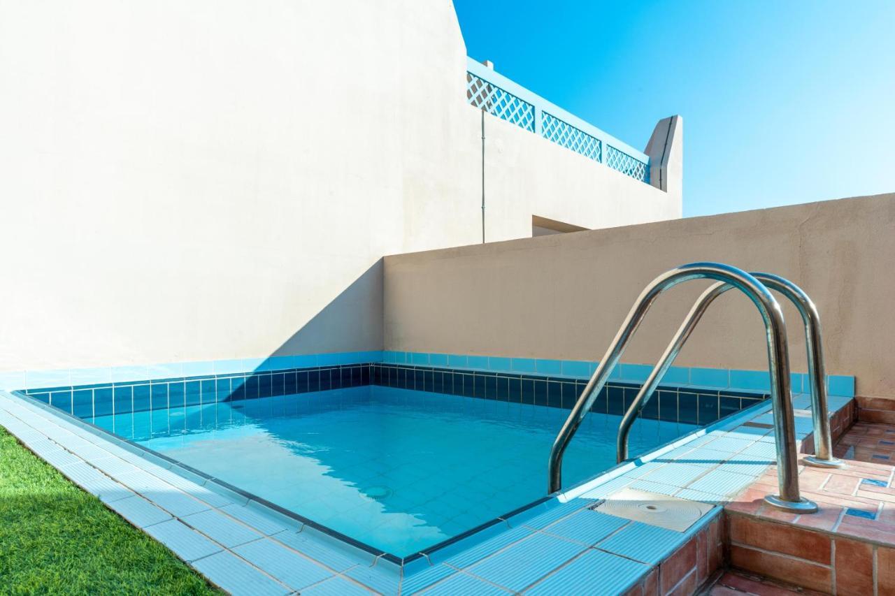 Luxury Private Pool Penthouse By Globalstay Holiday Homes Dubái Exterior foto